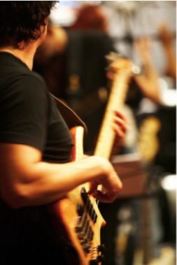 Roman and fretless bass